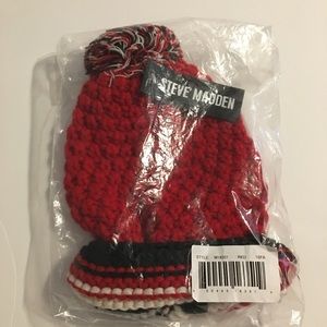 Steve Madden Red Beanie NWT